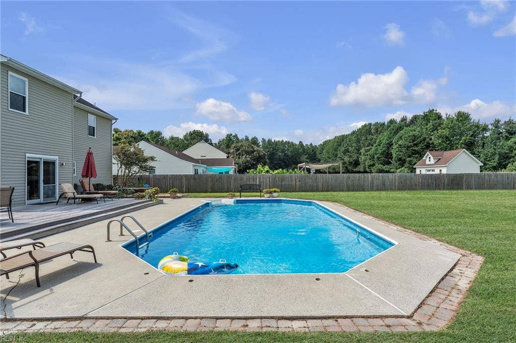 206 Eagle Creek Road, Moyock, NC 27958 206 Eagle Creek Road, Moyock, NC 27958