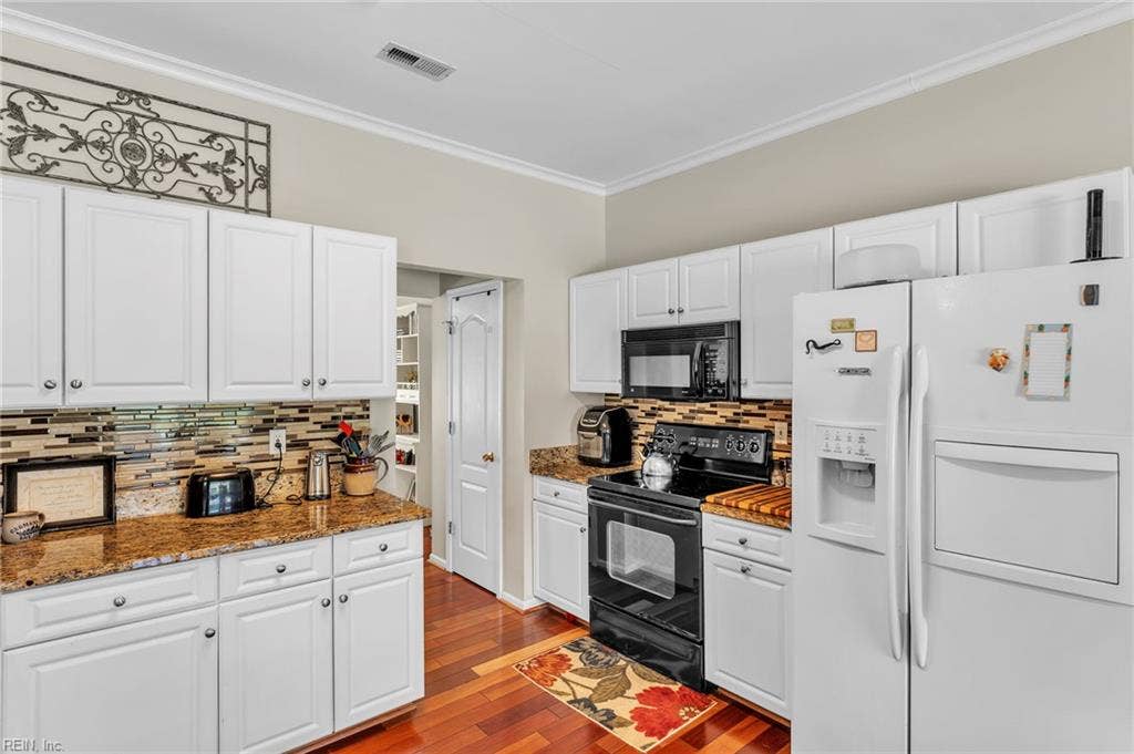206 Eagle Creek Road, Moyock, NC 27958 206 Eagle Creek Road, Moyock, NC 27958