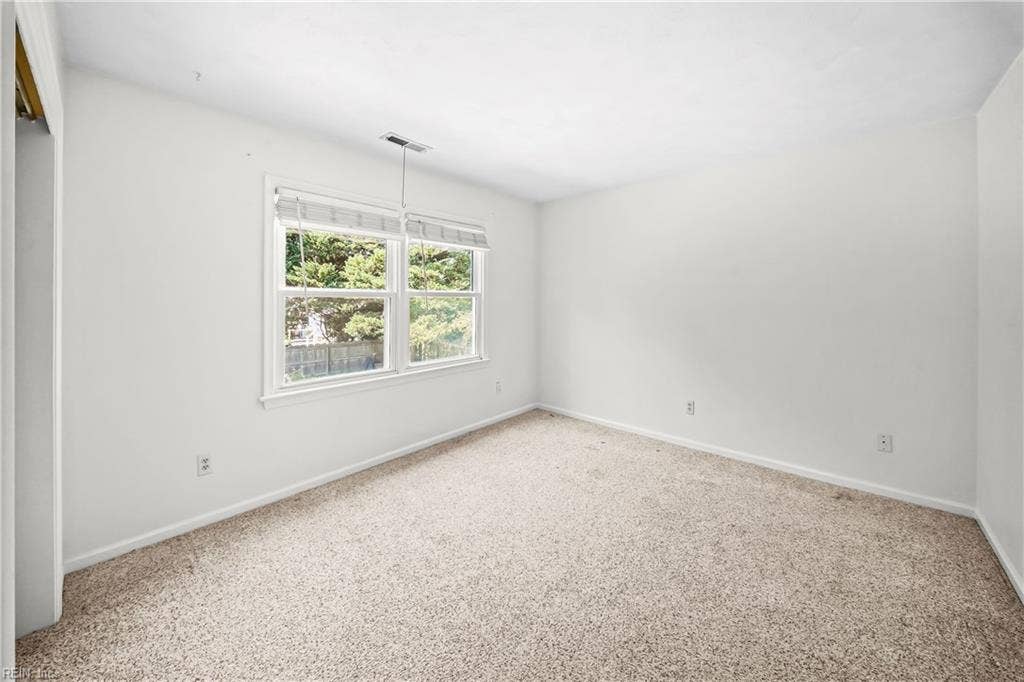 1489 Round Hill Drive, Virginia Beach, VA 23456