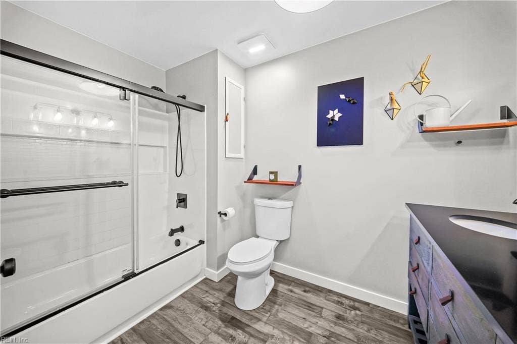 1489 Round Hill Drive, Virginia Beach, VA 23456