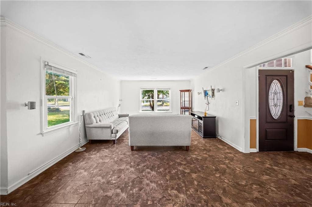 1489 Round Hill Drive, Virginia Beach, VA 23456