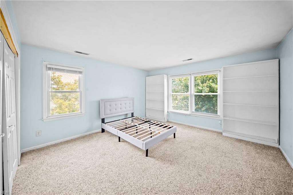 1489 Round Hill Drive, Virginia Beach, VA 23456