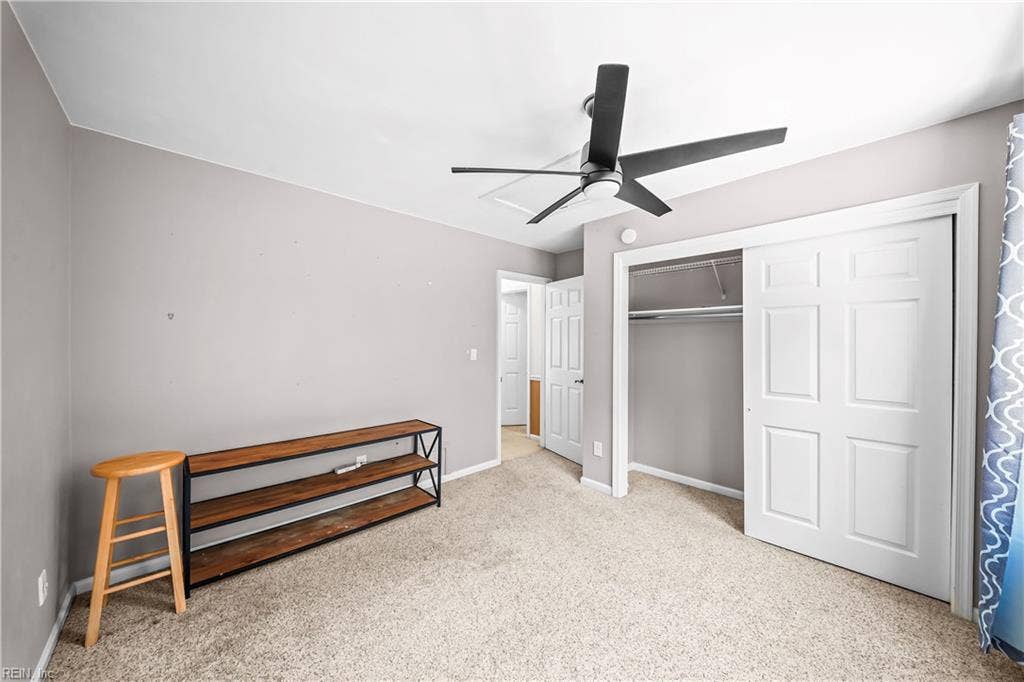 1489 Round Hill Drive, Virginia Beach, VA 23456