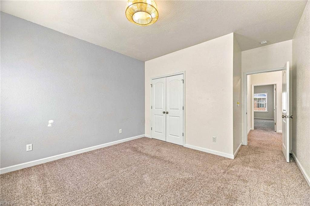 1117 Winsford Lane, Chesapeake, VA 23320 1117 Winsford Lane, Chesapeake, VA 23320