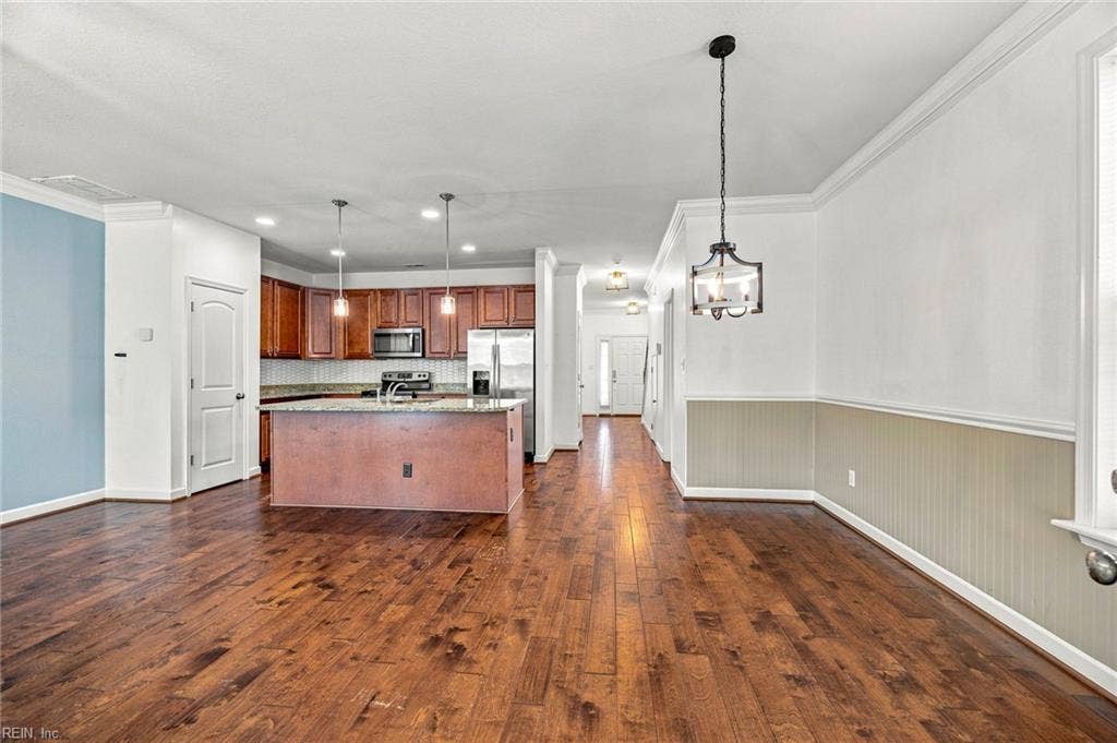 1117 Winsford Lane, Chesapeake, VA 23320 1117 Winsford Lane, Chesapeake, VA 23320