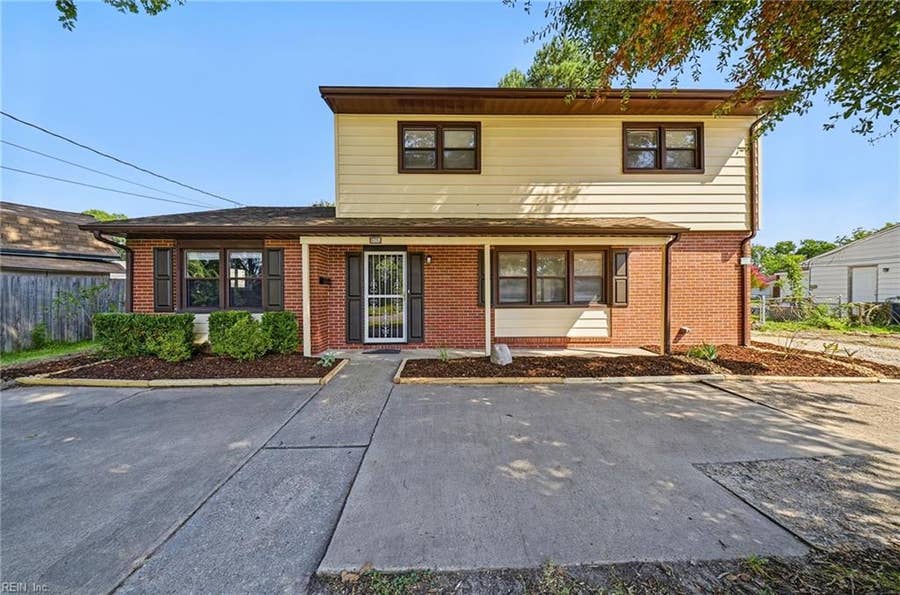 Property photo for 5725 Cheyenne Circle, Virginia Beach, VA
