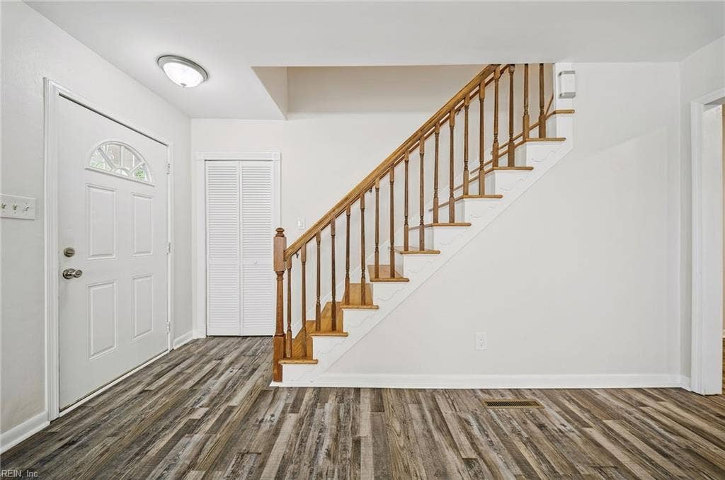 5725 Cheyenne Circle, Carolanne Farms, Virginia Beach, VA 23462 5725 Cheyenne Circle, Carolanne Farms, Virginia Beach, VA 23462
