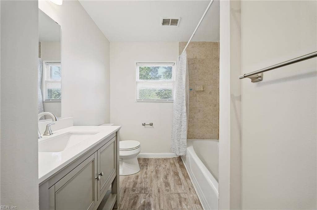 5725 Cheyenne Circle, Carolanne Farms, Virginia Beach, VA 23462 5725 Cheyenne Circle, Carolanne Farms, Virginia Beach, VA 23462
