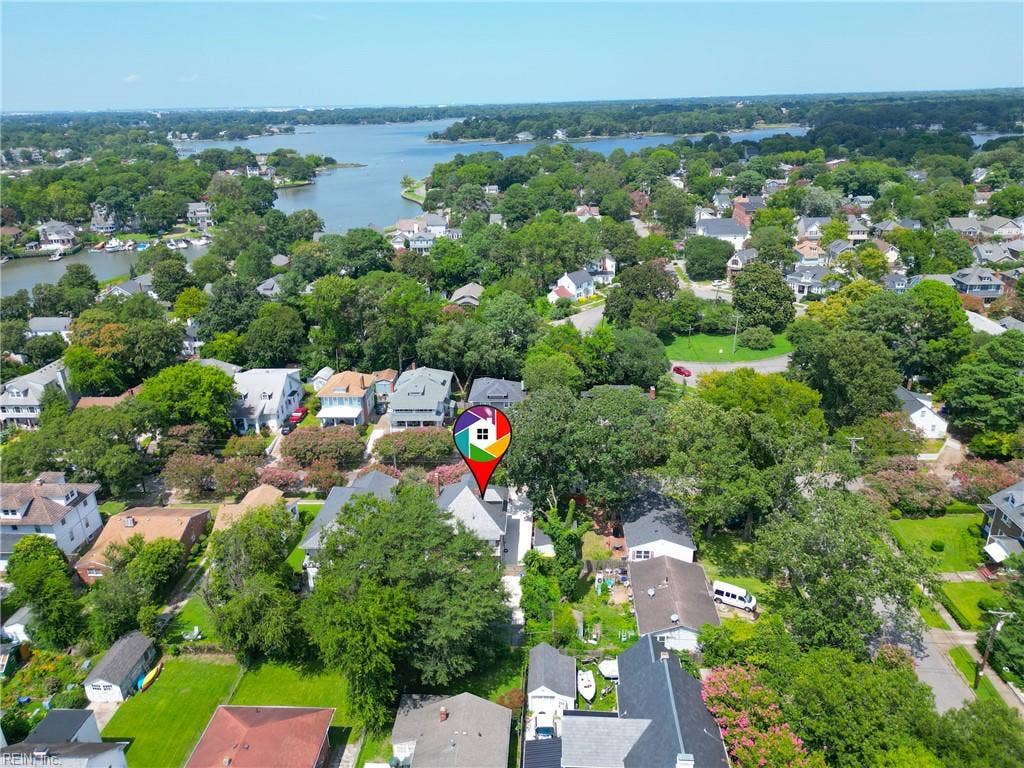 711 Pennsylvania Avenue, Norfolk, VA 23508 aerial view