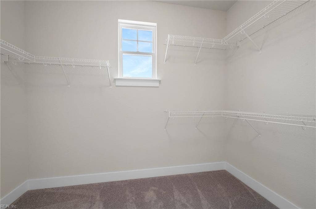 SOME ITEMS SHOWN MAY NOT BE INCLUDED.