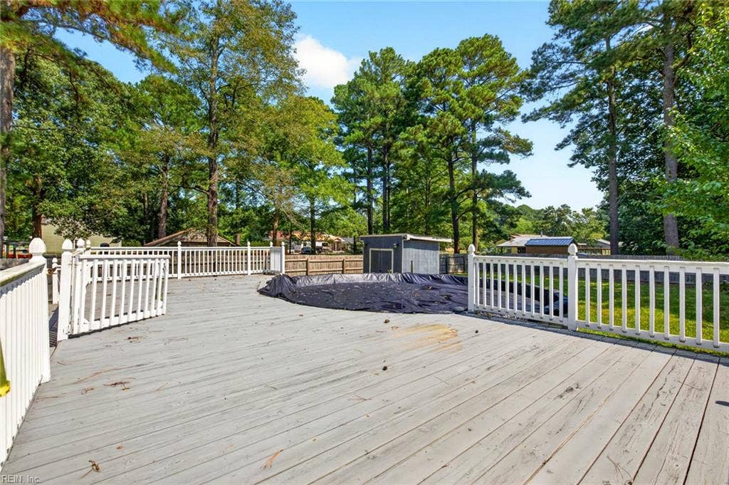905 Washington Drive, Washington Heights, Chesapeake, VA 23322 905 Washington Drive, Washington Heights, Chesapeake, VA 23322