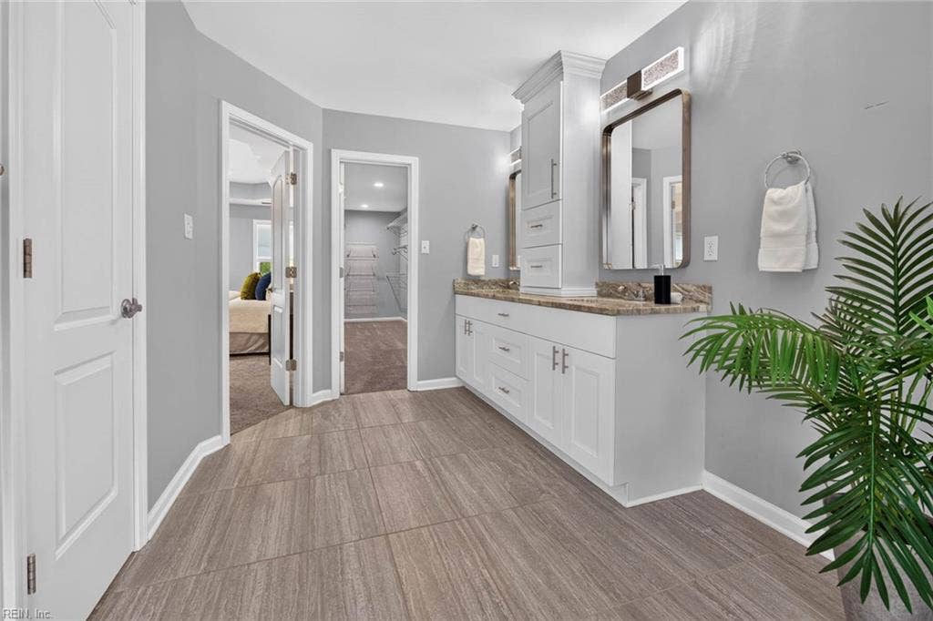 905 Washington Drive, Washington Heights, Chesapeake, VA 23322 905 Washington Drive, Washington Heights, Chesapeake, VA 23322