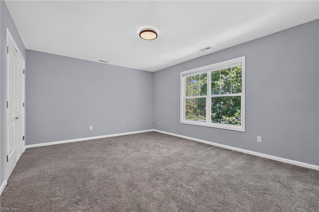 905 Washington Drive, Washington Heights, Chesapeake, VA 23322 905 Washington Drive, Washington Heights, Chesapeake, VA 23322