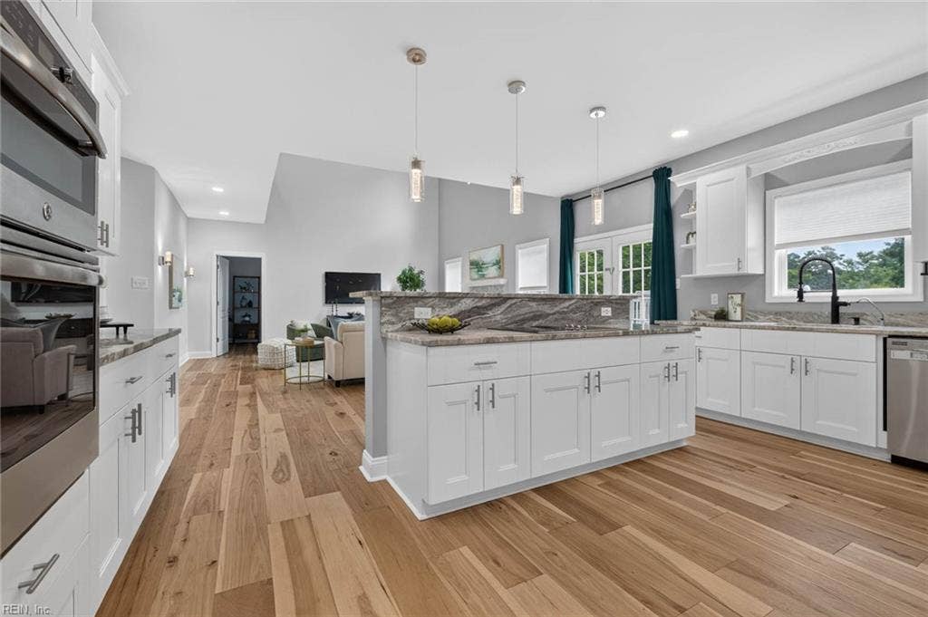 905 Washington Drive, Washington Heights, Chesapeake, VA 23322 905 Washington Drive, Washington Heights, Chesapeake, VA 23322