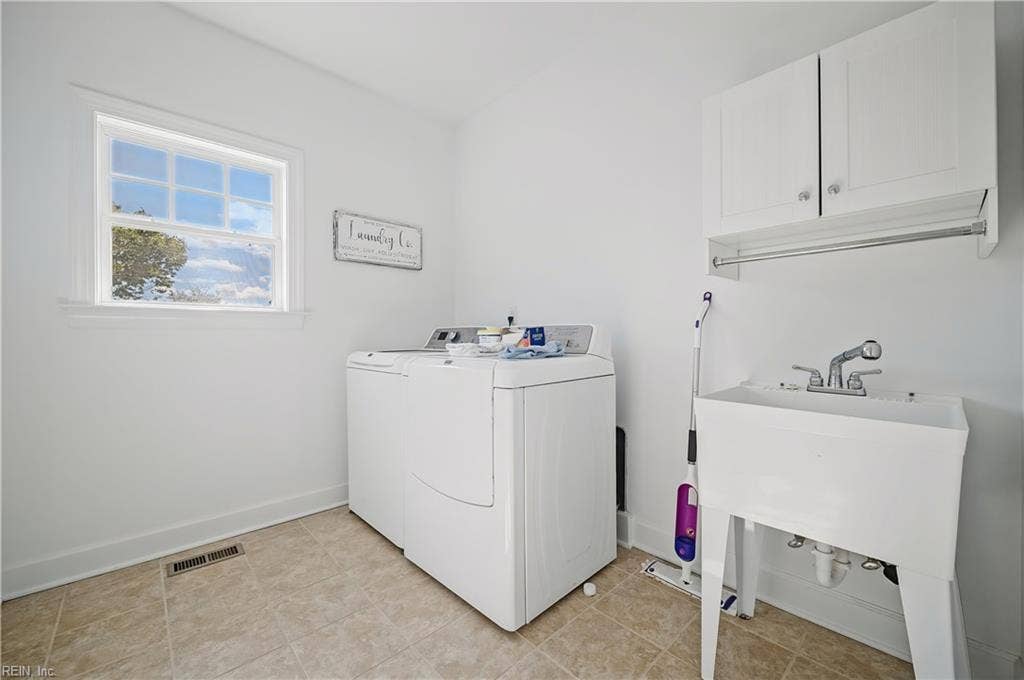 2000 Blythe Drive, Virginia Beach, VA 23456