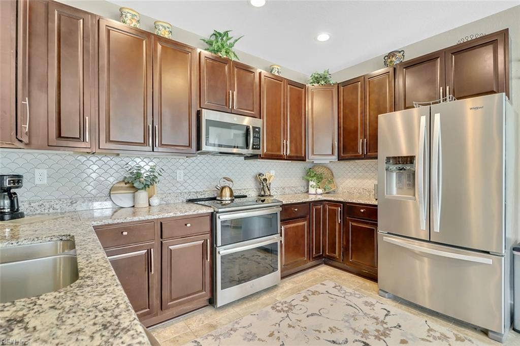 101 Sutryk Court, Sound Woods Estates, Moyock, NC 27958