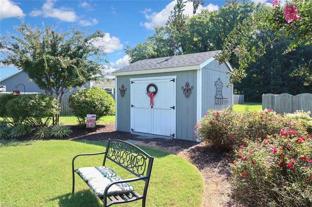 101 Sutryk Court, Sound Woods Estates, Moyock, NC 27958