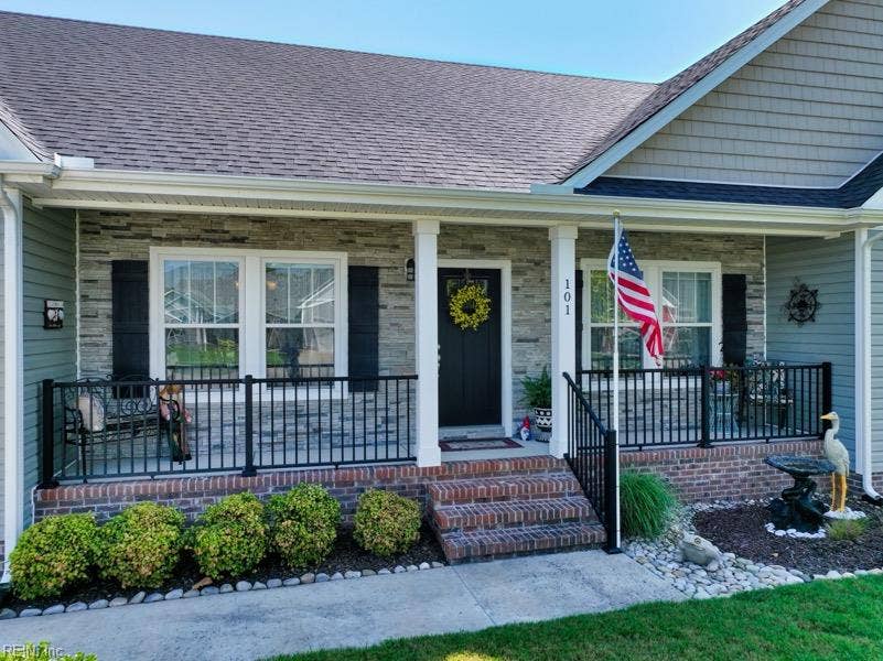 101 Sutryk Court, Sound Woods Estates, Moyock, NC 27958
