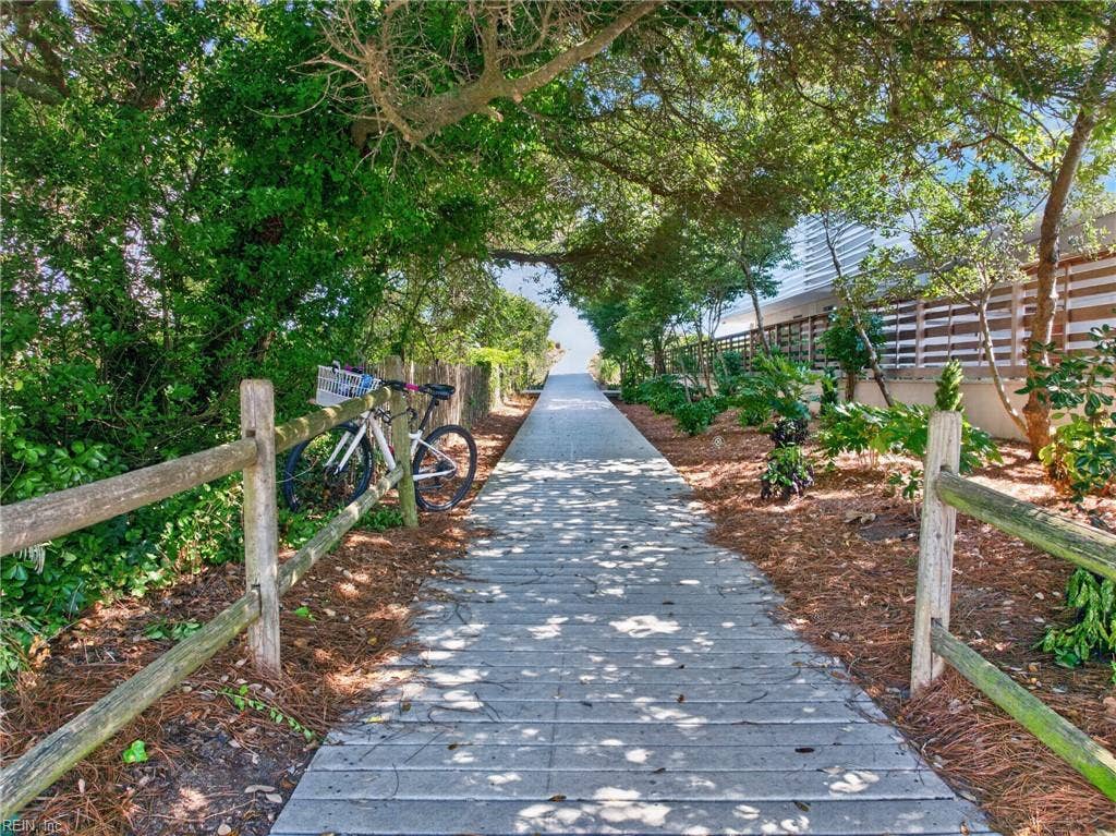 6109 Ocean Front Avenue, Virginia Beach, VA 23451