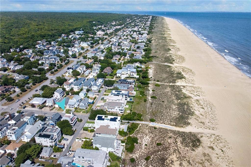 6109 Ocean Front Avenue, Virginia Beach, VA 23451