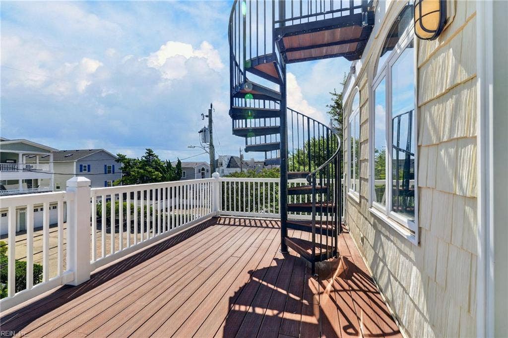 6109 Ocean Front Avenue, Virginia Beach, VA 23451