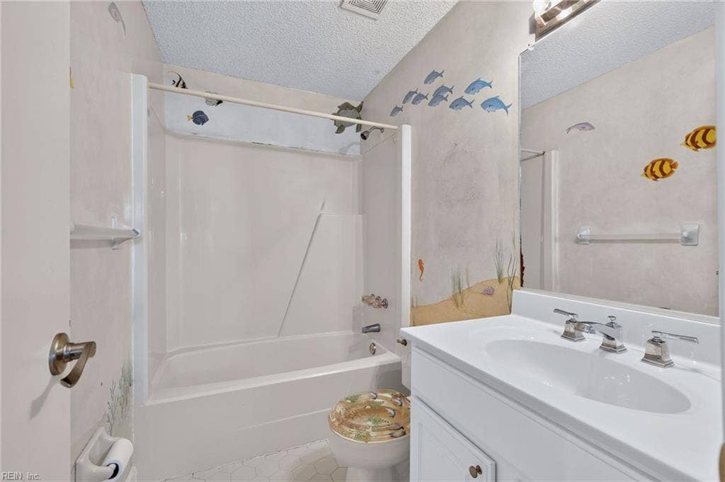 6109 Ocean Front Avenue, Virginia Beach, VA 23451
