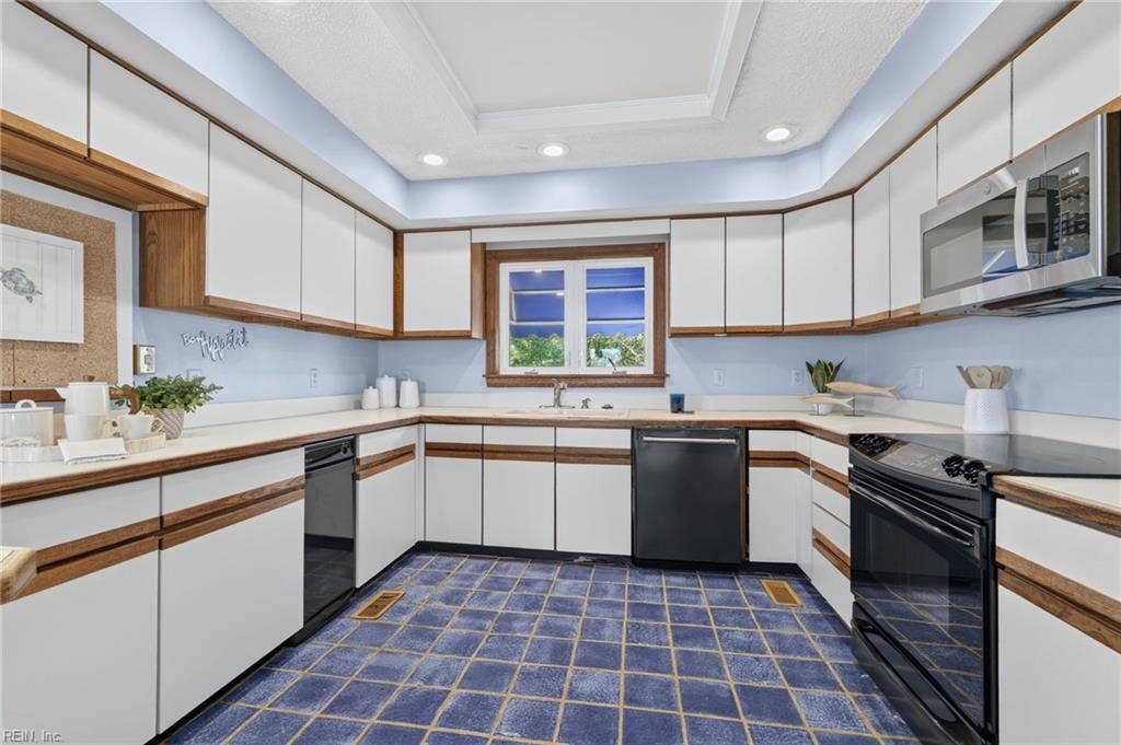 6109 Ocean Front Avenue, Virginia Beach, VA 23451