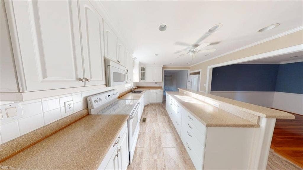 228 Falcon Drive, Maxwell Gardens, Newport News, VA 23606 228 Falcon Drive, Maxwell Gardens, Newport News, VA 23606
