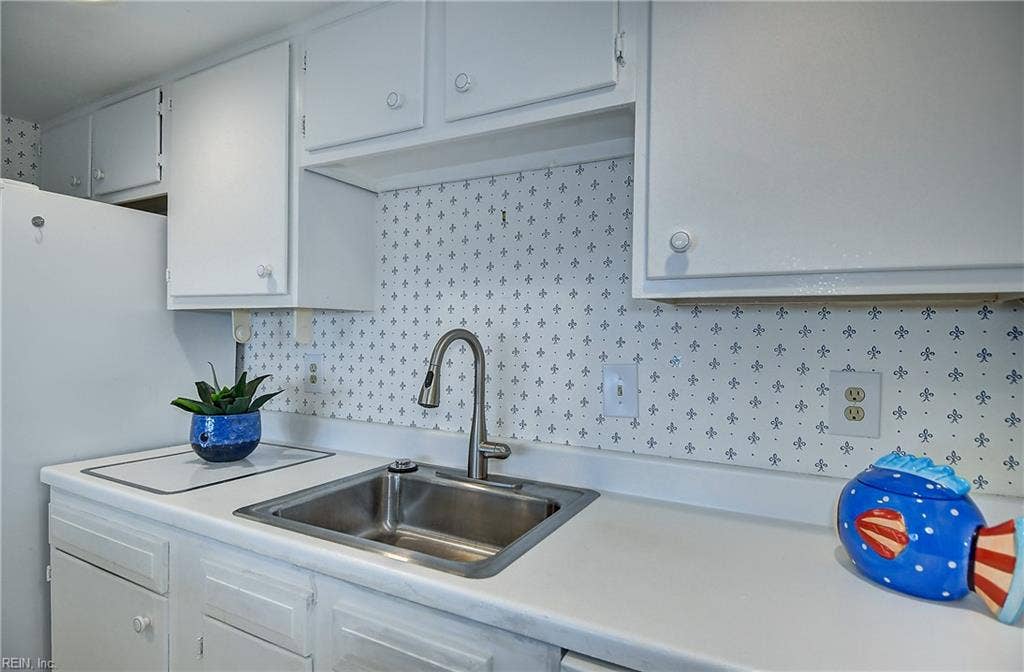 500 Pacific Avenue, #405, Pacific South Condos, Virginia Beach, VA 23451