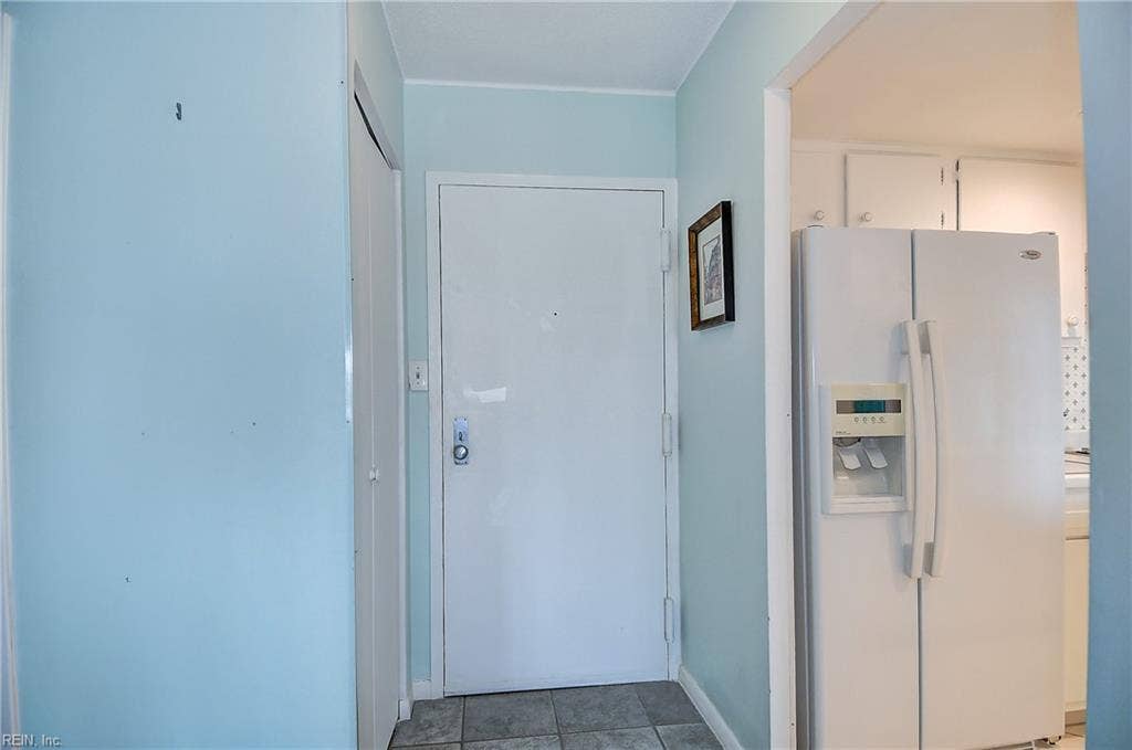 500 Pacific Avenue, #405, Pacific South Condos, Virginia Beach, VA 23451