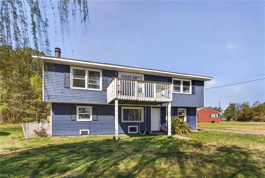1309 Dandy Loop Road, Yorktown, VA 23692