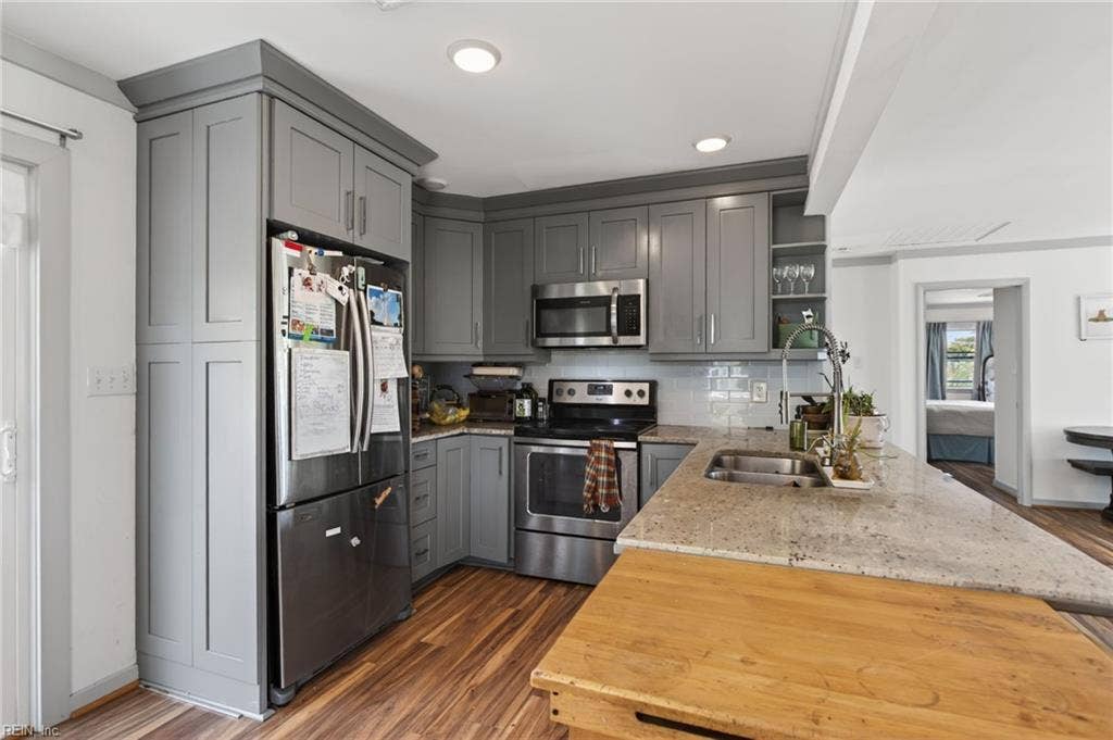 1309 Dandy Loop Road, Yorktown, VA 23692