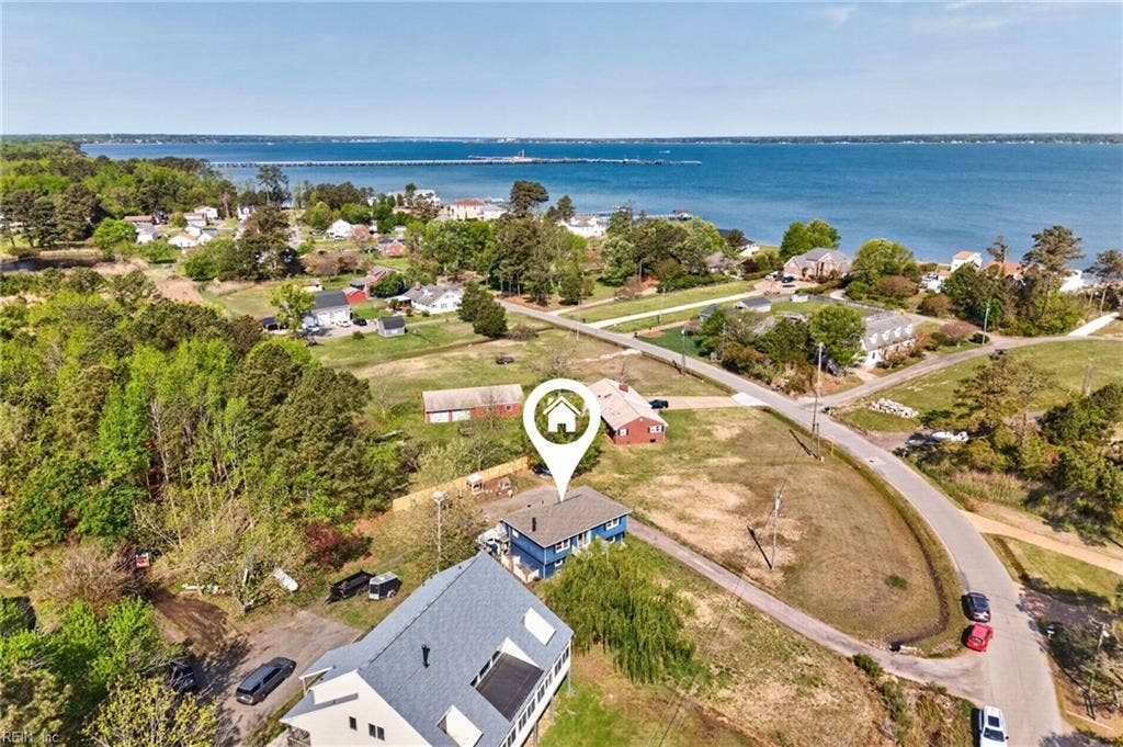 1309 Dandy Loop Road, Yorktown, VA 23692