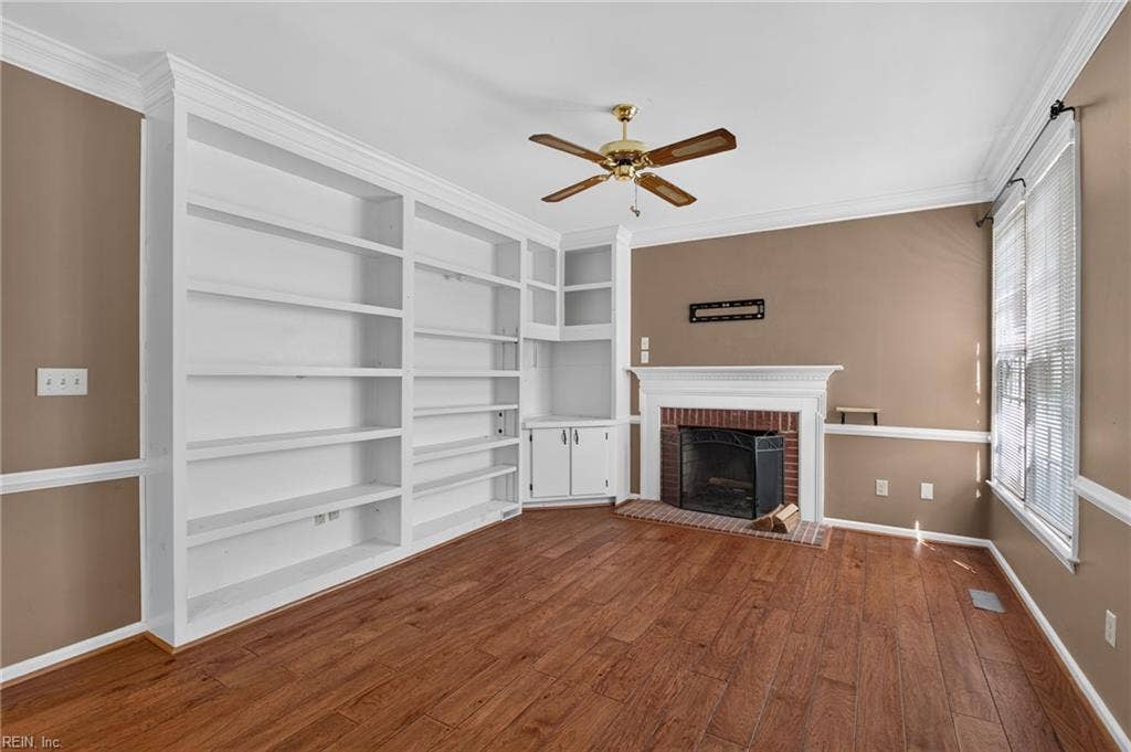305 Clipper Creek Lane, Smithfield, VA 23430 305 Clipper Creek Lane, Smithfield, VA 23430