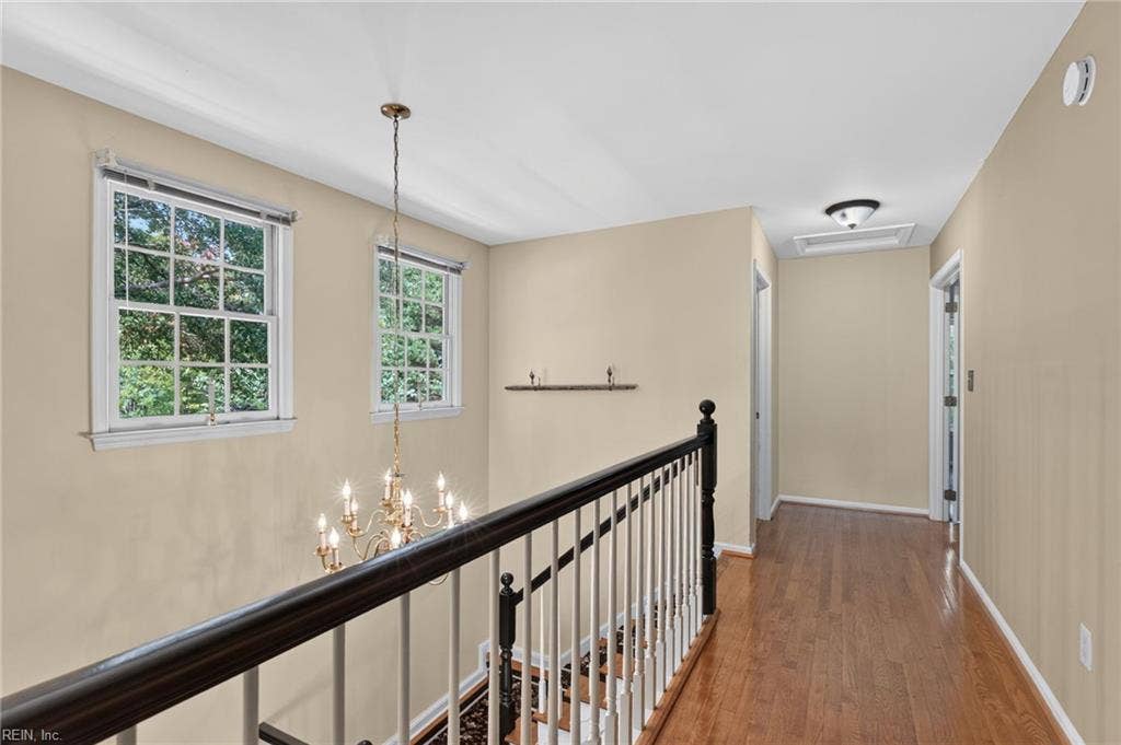 305 Clipper Creek Lane, Smithfield, VA 23430 305 Clipper Creek Lane, Smithfield, VA 23430