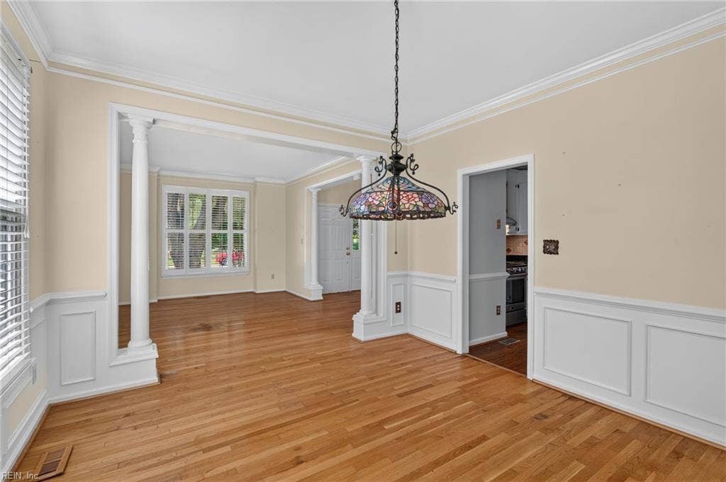 305 Clipper Creek Lane, Smithfield, VA 23430 305 Clipper Creek Lane, Smithfield, VA 23430