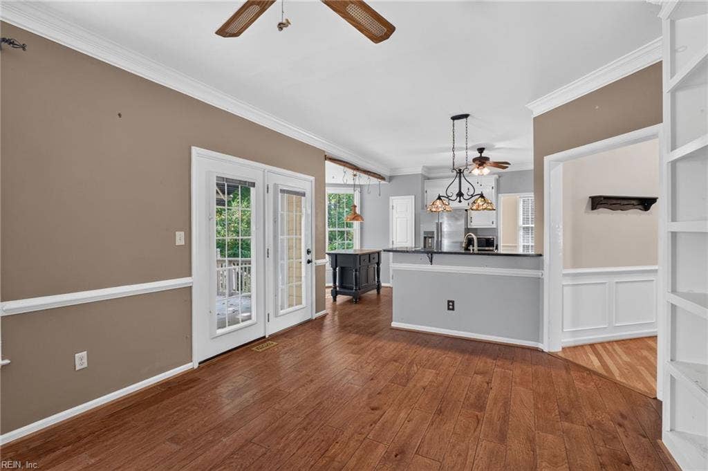 305 Clipper Creek Lane, Smithfield, VA 23430 305 Clipper Creek Lane, Smithfield, VA 23430