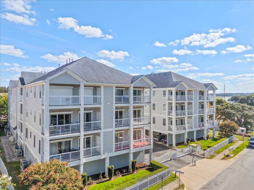 2300 Page Harbor Landing, #304, Virginia Beach, VA 23451 Welcome to 2300 Page Harbor Landing!