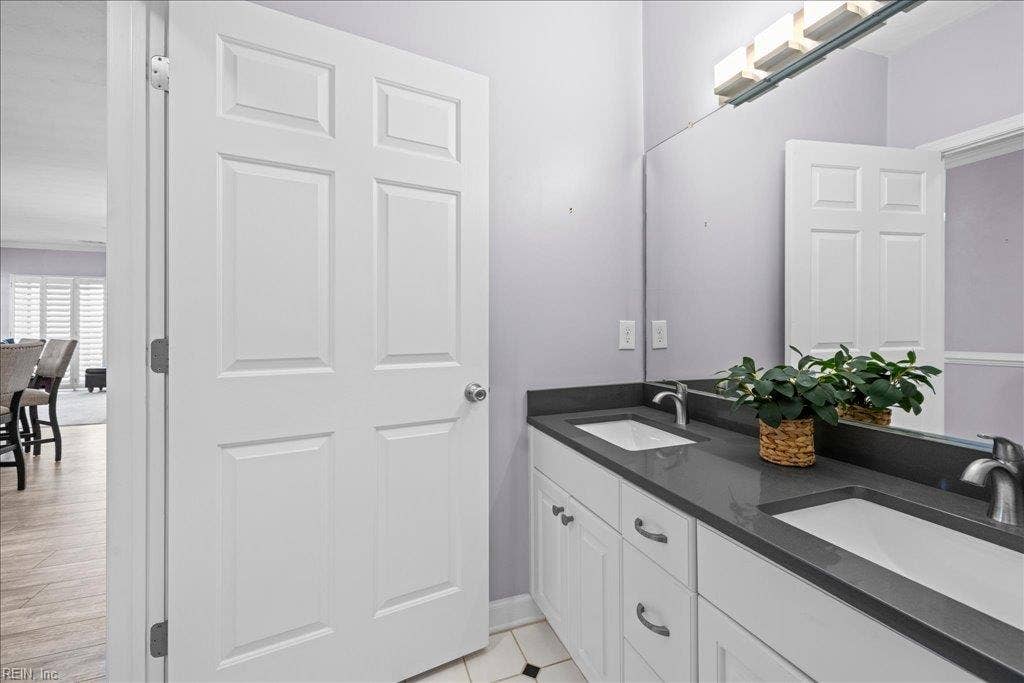 2300 Page Harbor Landing, #304, Virginia Beach, VA 23451 Hall Bathroom