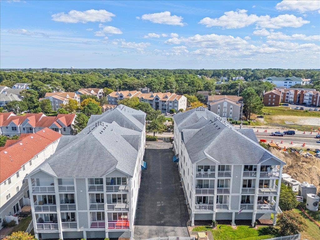 2300 Page Harbor Landing, #304, Virginia Beach, VA 23451 Welcome Home!