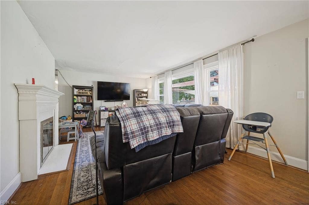 4400 Duke Drive, Portsmouth, VA 23703