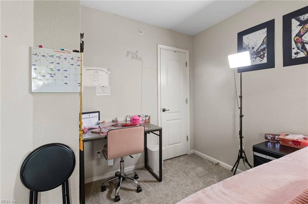309 Waterside Drive, #37, Hampton, VA 23666