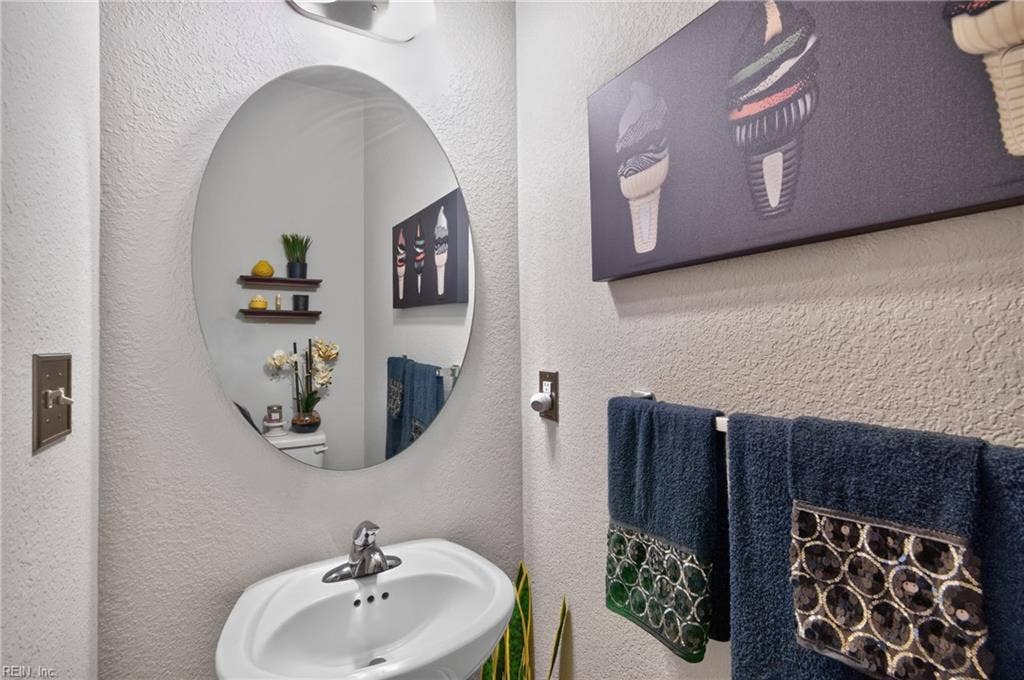309 Waterside Drive, #37, Hampton, VA 23666