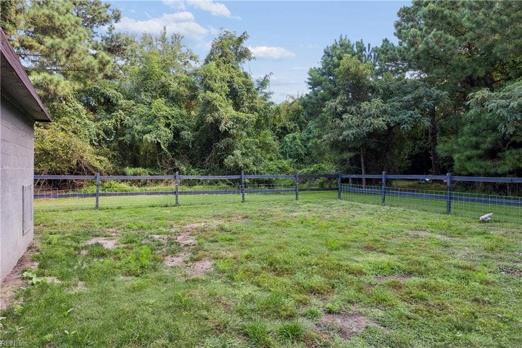 219 Wind Mill Point Road, Hampton, VA 23664 219 Wind Mill Point Road, Hampton, VA 23664