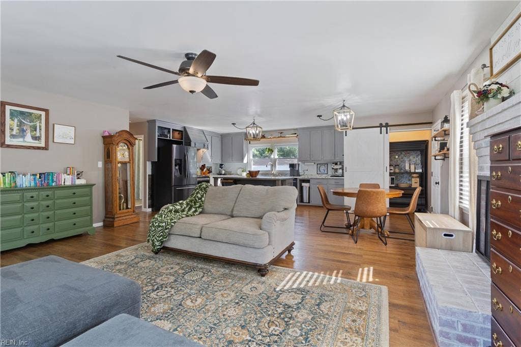 219 Wind Mill Point Road, Hampton, VA 23664 219 Wind Mill Point Road, Hampton, VA 23664