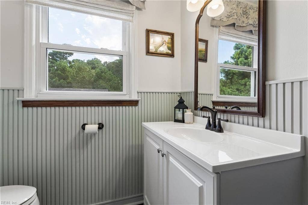 219 Wind Mill Point Road, Hampton, VA 23664 219 Wind Mill Point Road, Hampton, VA 23664