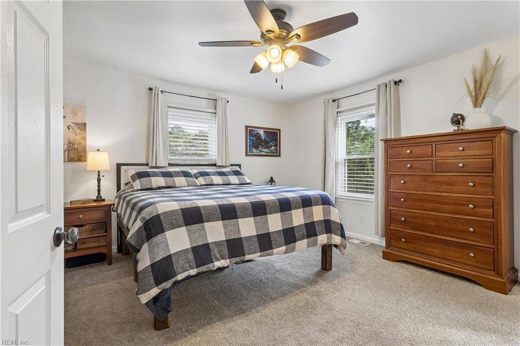 219 Wind Mill Point Road, Hampton, VA 23664 219 Wind Mill Point Road, Hampton, VA 23664
