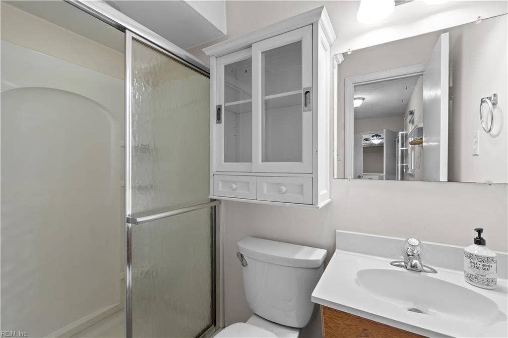 5917 Woodhaven Court, Kempsville, Virginia Beach, VA 23464 5917 Woodhaven Court, Kempsville, Virginia Beach, VA 23464