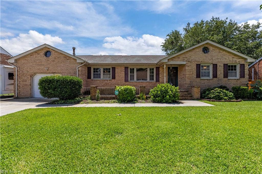 5917 Woodhaven Court, Kempsville, Virginia Beach, VA 23464 5917 Woodhaven Court, Kempsville, Virginia Beach, VA 23464