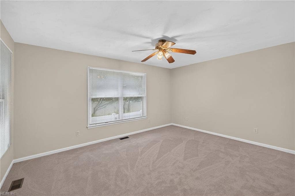 9570 Bay Point Drive, Bay Breeze Point, Norfolk, VA 23518 There are two additional bedrooms plus the in-law suite on the first level. This one has a nice walk in closet!
